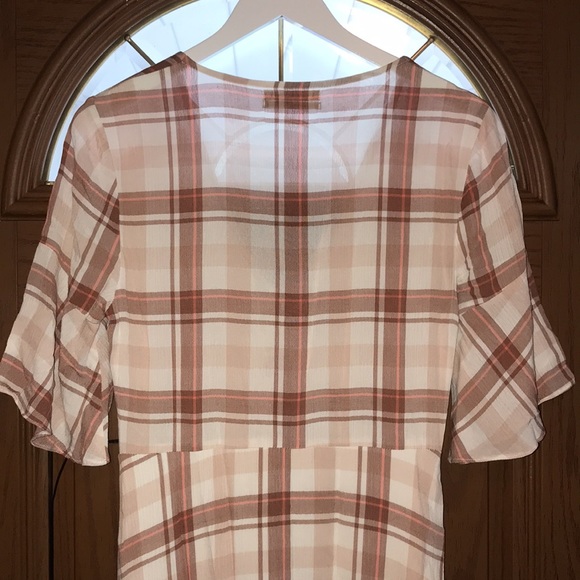 Urban Outfitters Wear Everywhere Plaid Button-Down V-Neck Maxi Dress - Picture 14 of 16